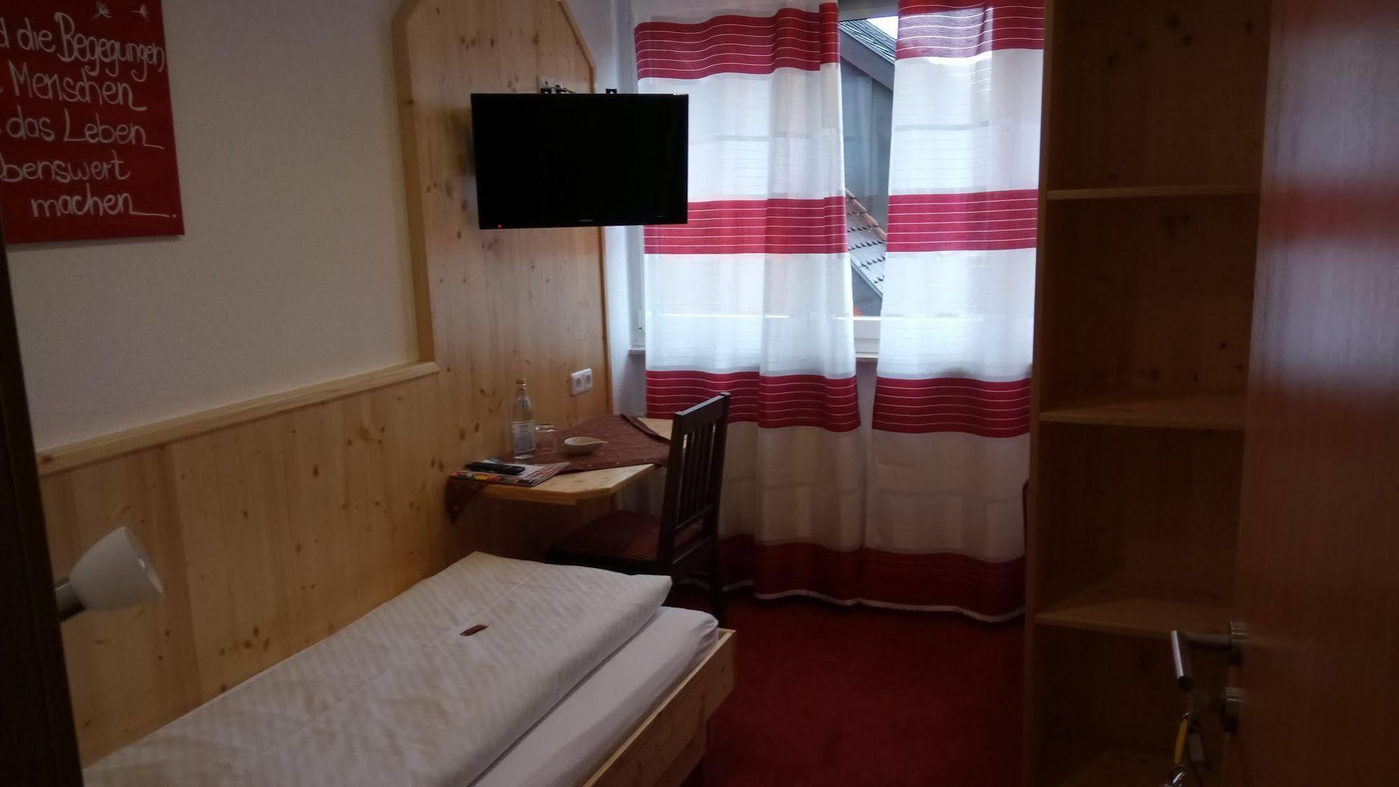 Wilder Mann Hotel